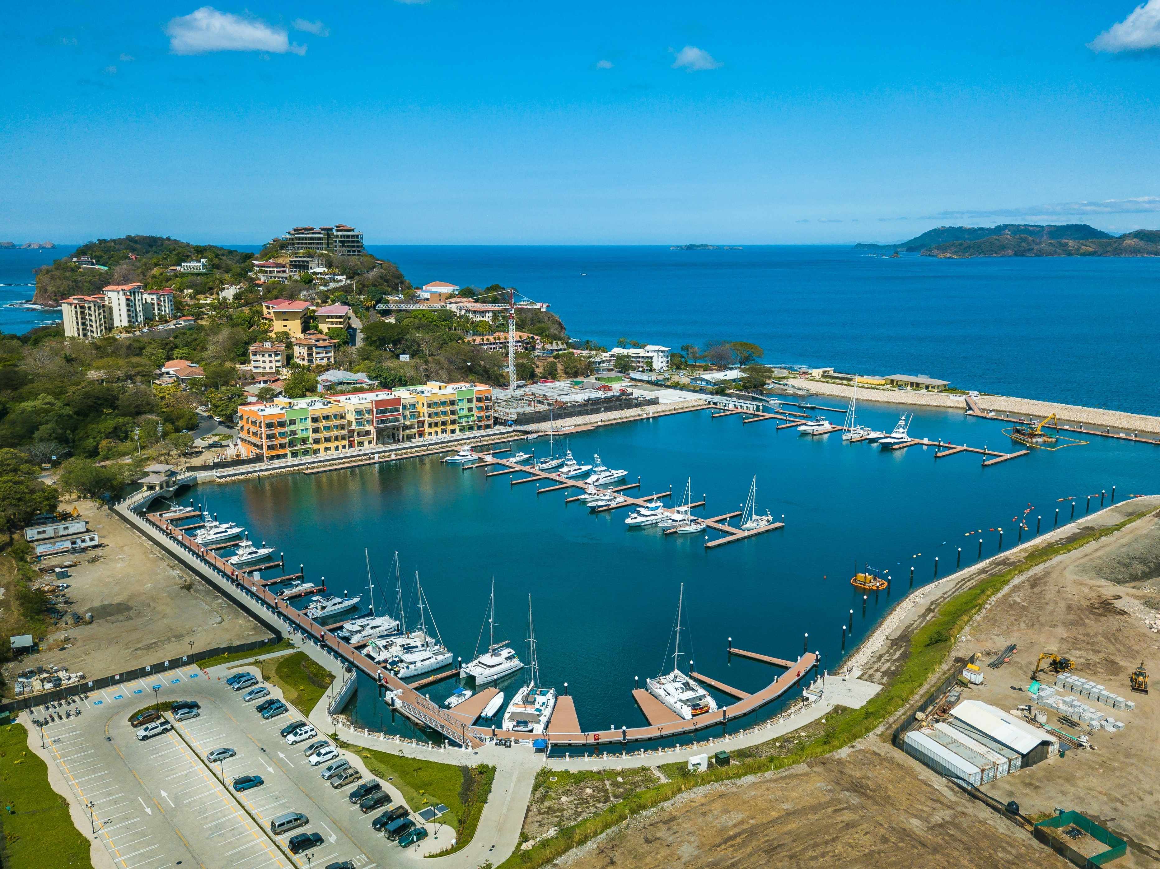 Marina Flamingo Real Estate – Why Playa Flamingo Is Becoming One of Guanacaste’s Most Closely Watched Property Corridors